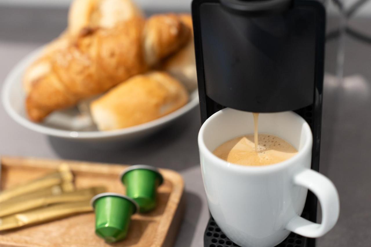 Benville Meissen - Nespresso Kaffee - Smart-Tv - Modern エクステリア 写真